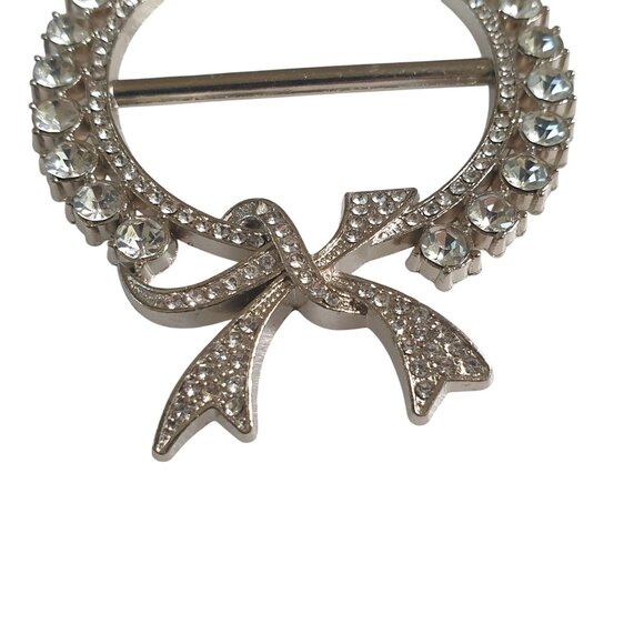 Vintage Rhinestone Circle Bow Scarf Wreath Clear Silver Tone Holiday Fashion - Picture 5 of 6